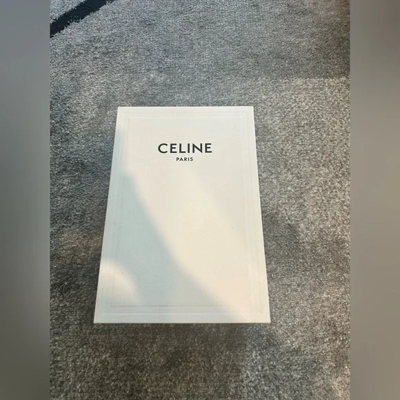 50% OFF BRAND NEW SIZE 7 CELINE SHARP SANDAL HEELS ($890 VALUE) - Picture 3 of 3